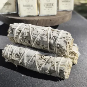 Atados de salvia blanca